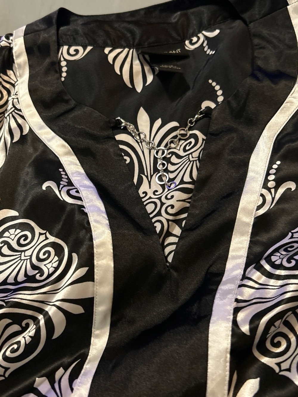 Lane Bryant Black and White Satin Tunic - Picture 3 of 6